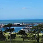 Espectacular Departamento Playa Grande/Golf Club Cochera Vista Moderno